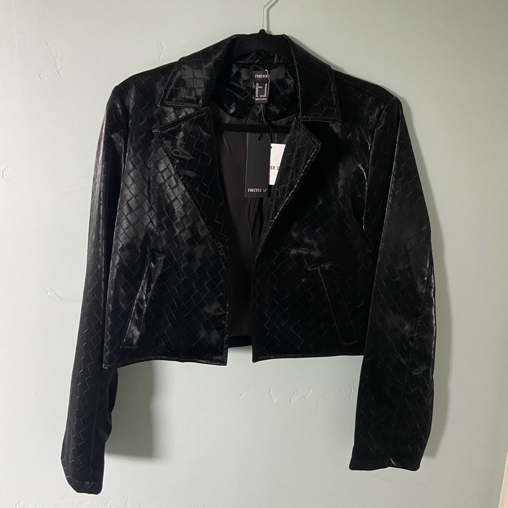 BNWT Black textured leather jacket
